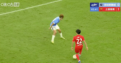 新鹏城0-1海港,蒯纪闻斩获个人中超首球,武磊献助攻